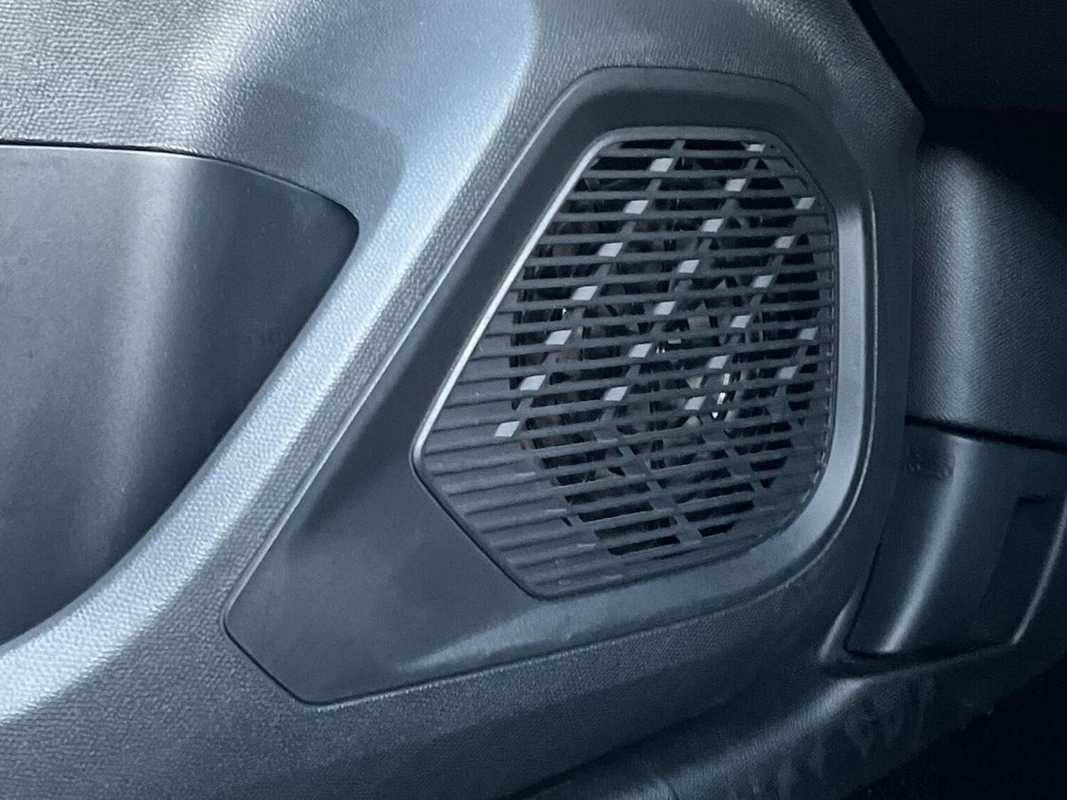 Used Citroen C5 X 2023 for sale - 76799392: Photo 32