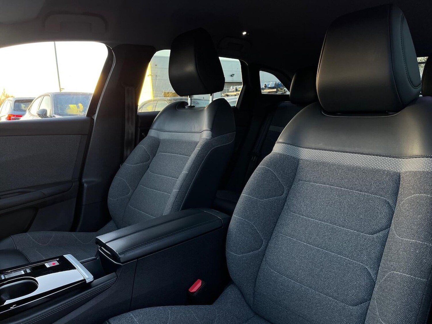 Used Citroen C5 X 2023 for sale - 76799392: Photo 33