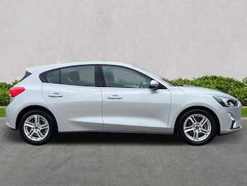 Used Ford Focus 2022 for sale - 75512920: Photo
