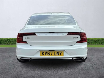 Used Volvo S90 2017 for sale - 79432074: Photo