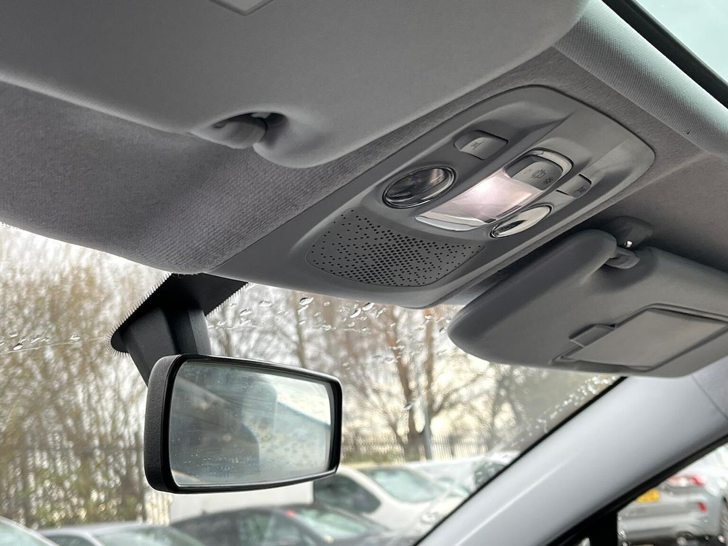 Used Peugeot 208 2015 for sale - 77033505: Photo 15