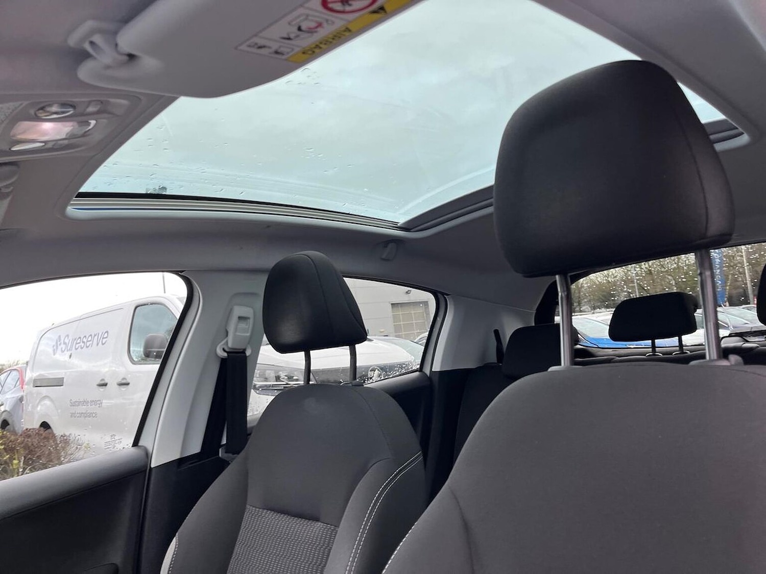 Used Peugeot 208 2015 for sale - 77033505: Photo 33