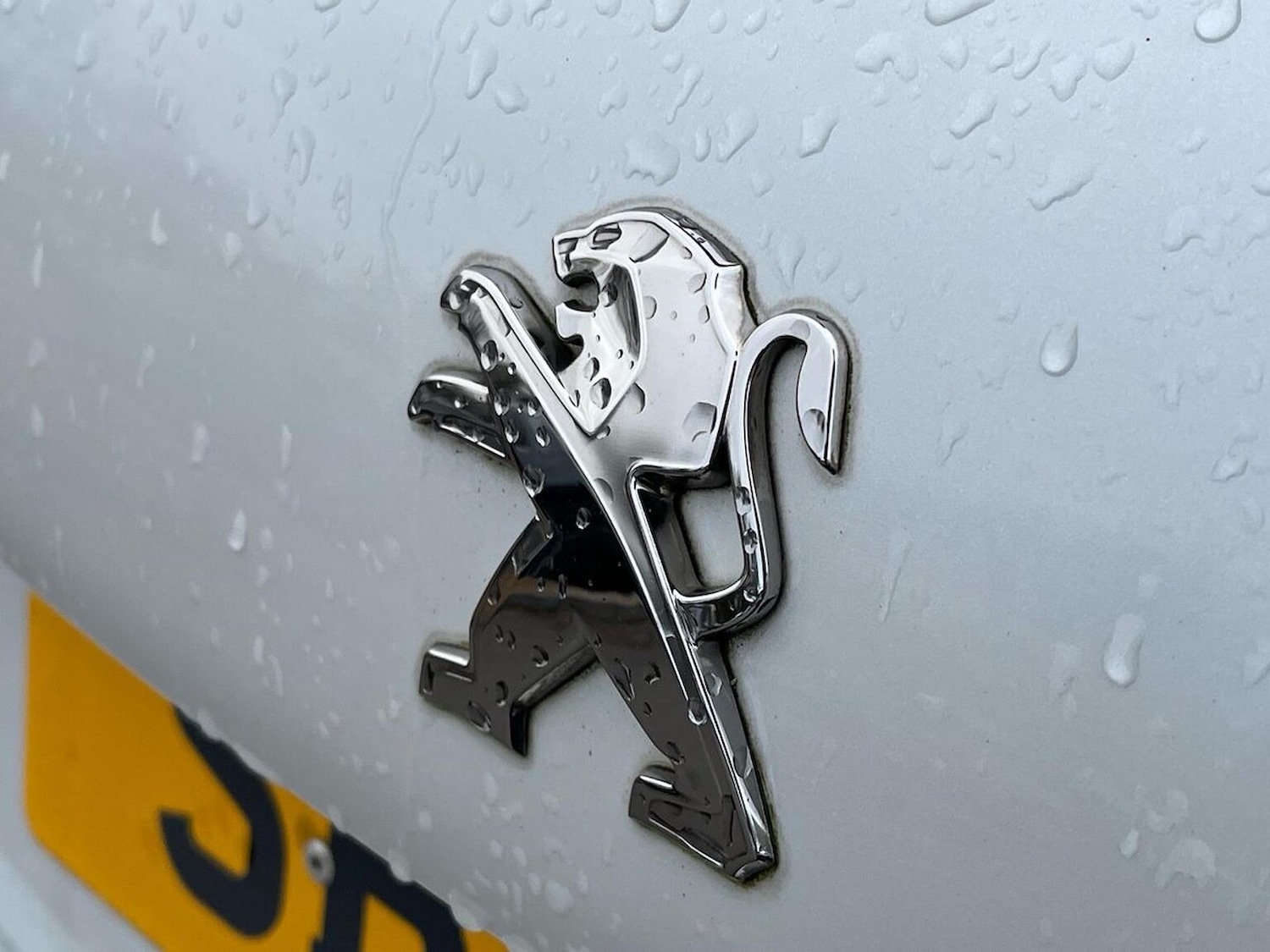 Used Peugeot 208 2015 for sale - 77033505: Photo 43