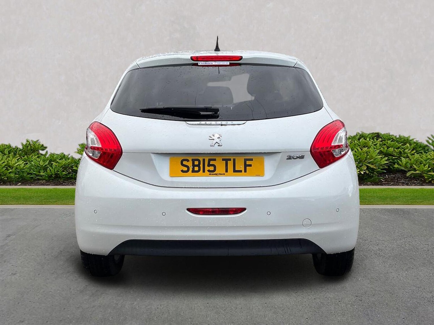 Used Peugeot 208 2015 for sale - 77033505: Photo 5