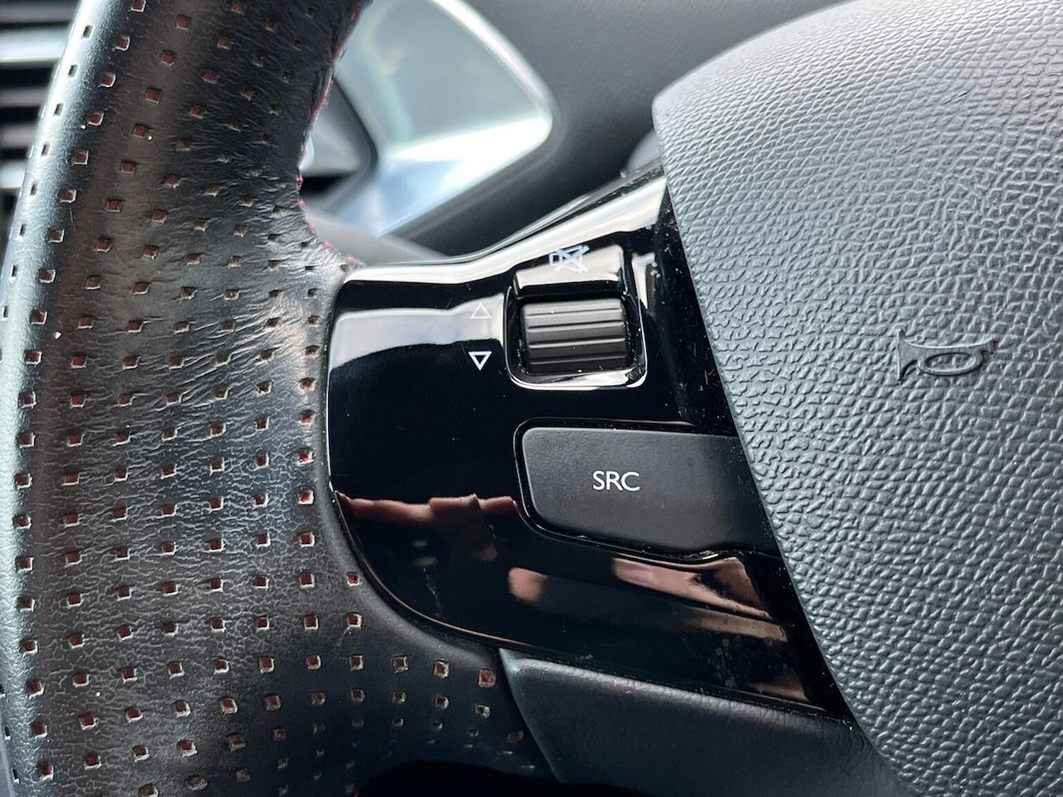 Used Peugeot 308 2019 for sale - 76687338: Photo 26