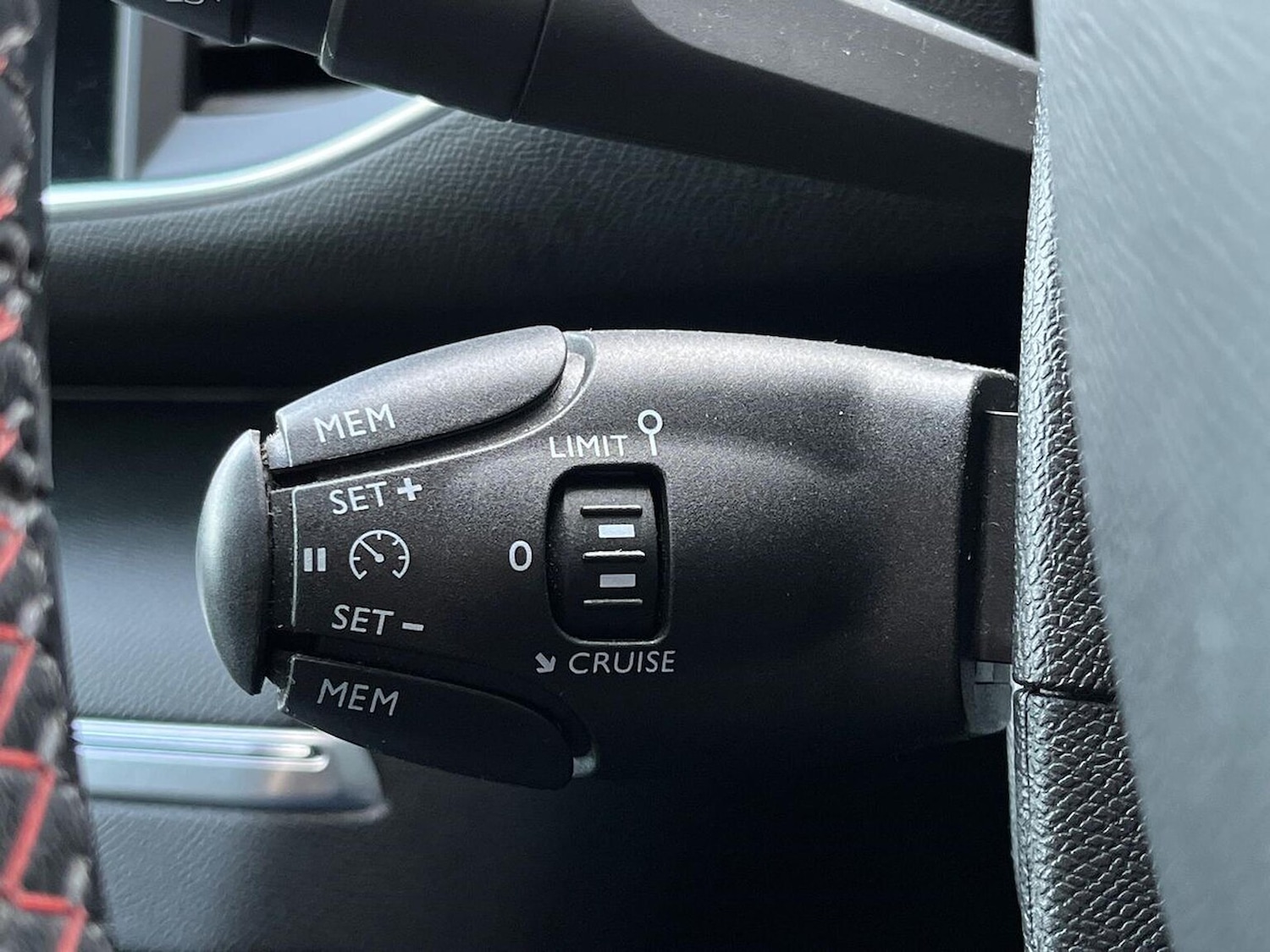 Used Peugeot 308 2019 for sale - 76687338: Photo 30