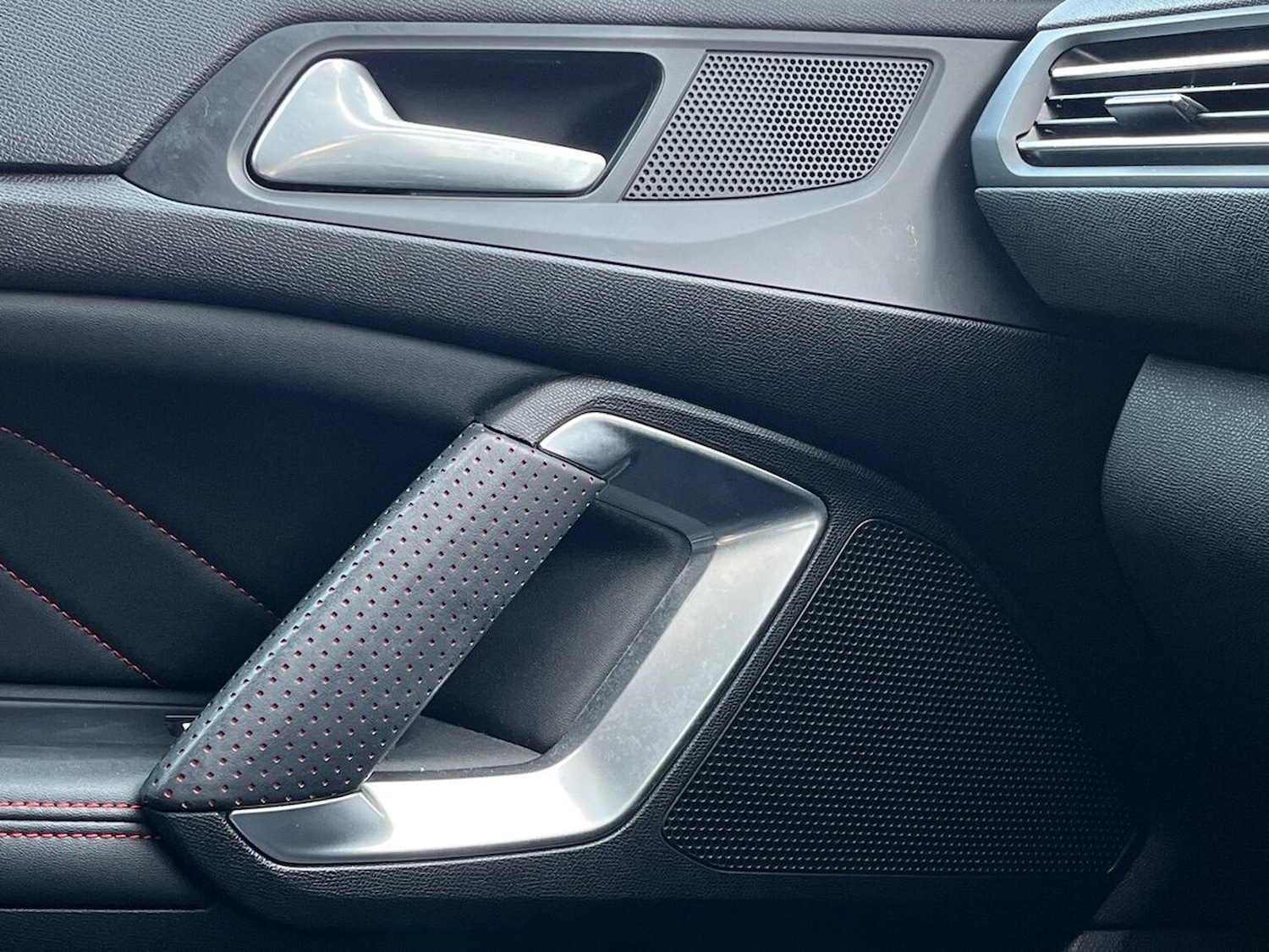 Used Peugeot 308 2019 for sale - 76687338: Photo 31