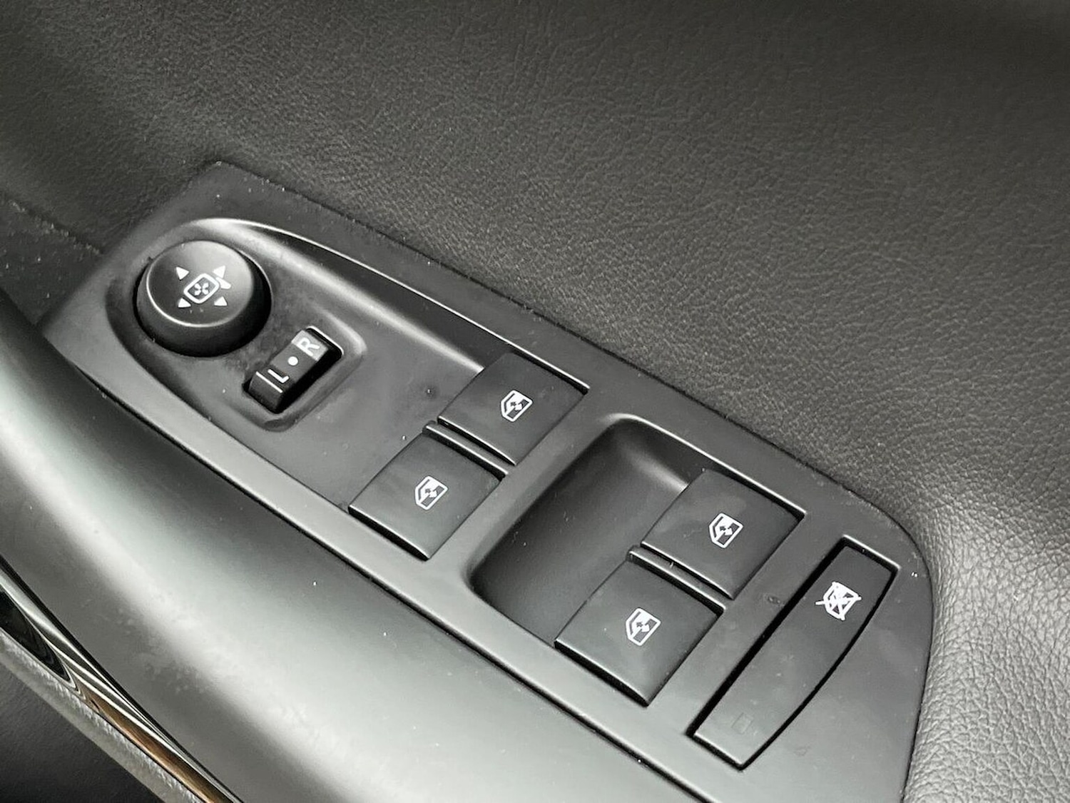 Used Vauxhall Astra 2021 for sale - 76864035: Photo 22