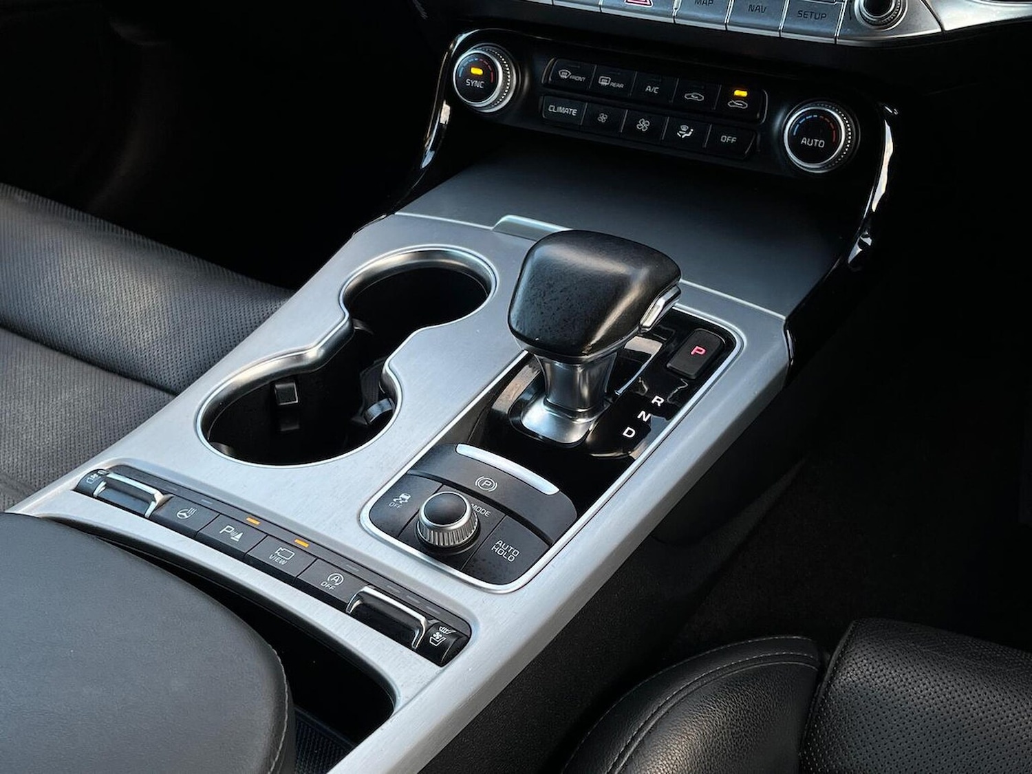 Used Kia Stinger 2019 for sale - 76940481: Photo 14