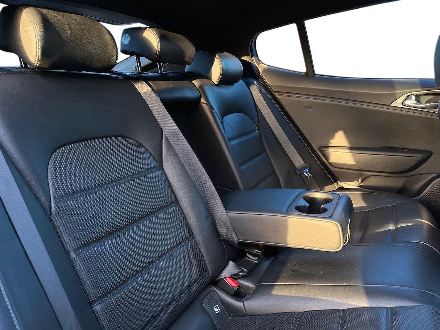 Used Kia Stinger 2019 for sale - 76940481: Photo 17