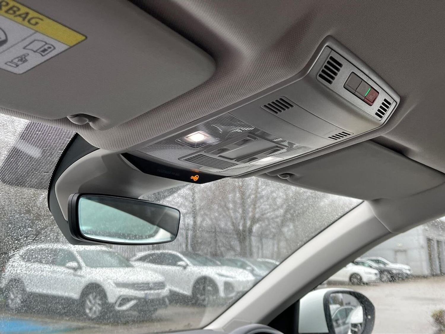 Used Volkswagen T-Roc 2023 for sale - 78026182: Photo 14