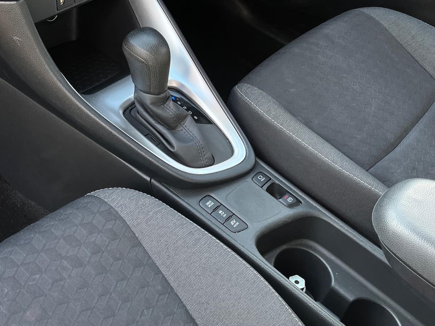 Used Toyota Yaris 2021 for sale - 78196353: Photo 15