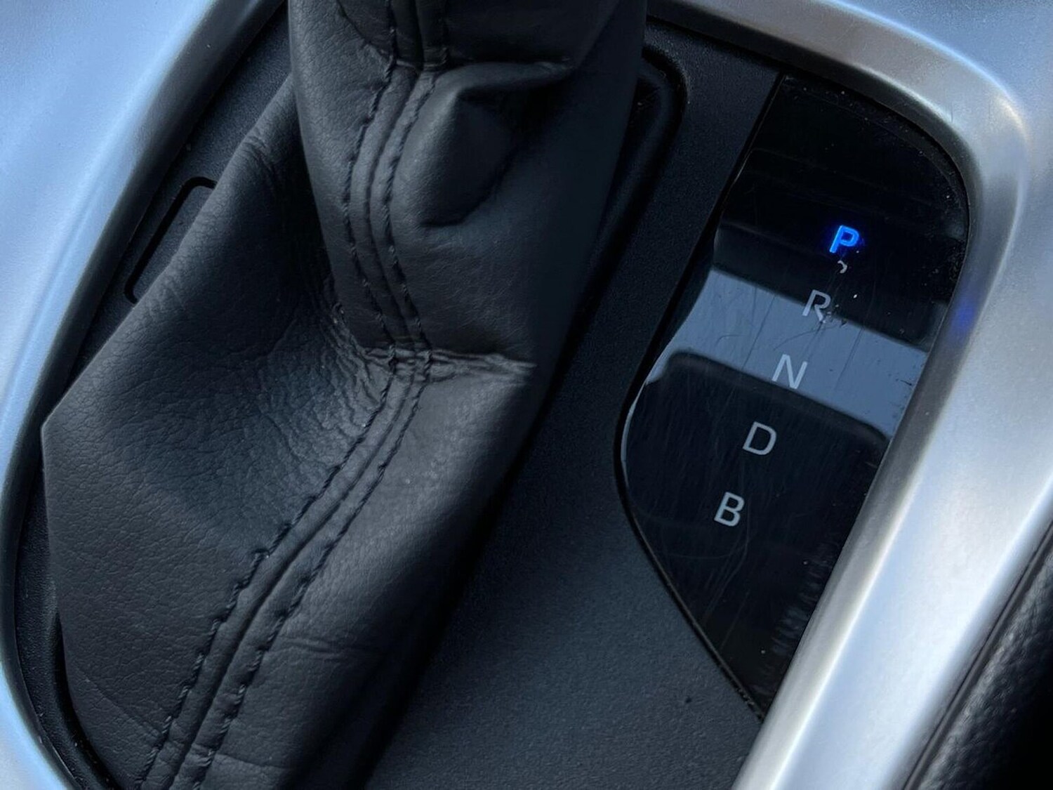 Used Toyota Yaris 2021 for sale - 78196353: Photo 32