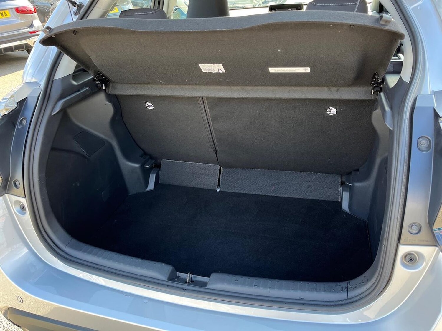 Used Toyota Yaris 2021 for sale - 78196353: Photo 45