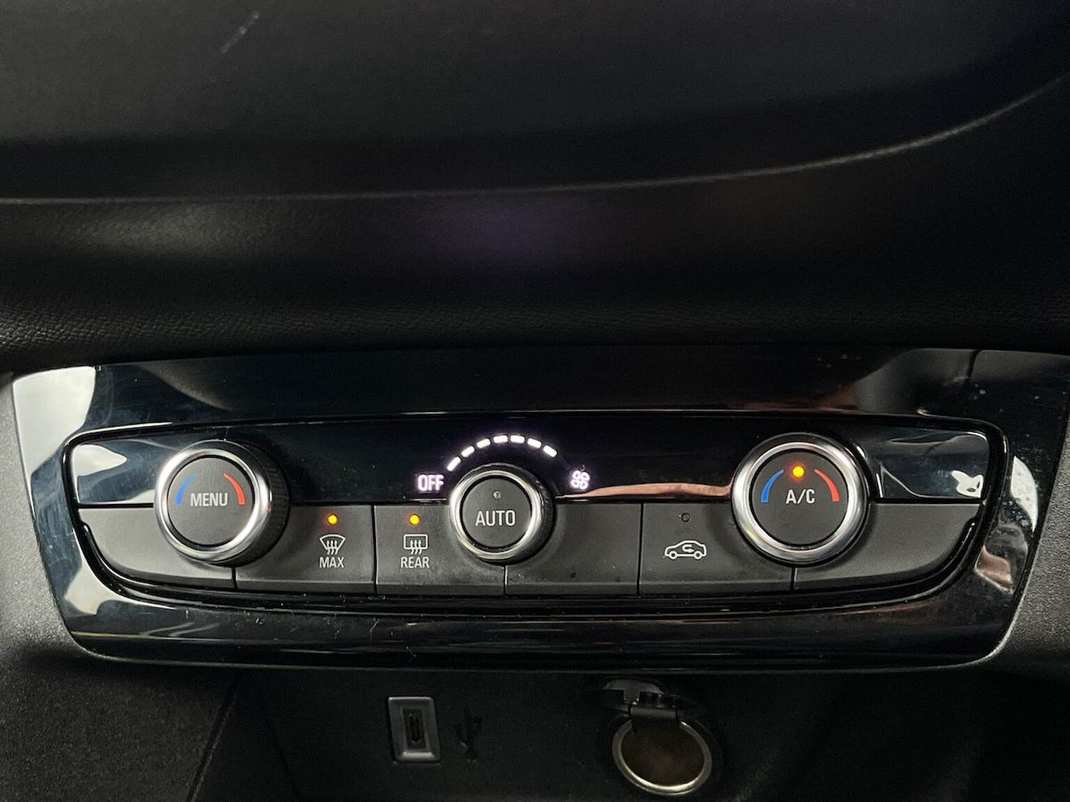 Used Vauxhall Corsa 2023 for sale - 76358017: Photo 12