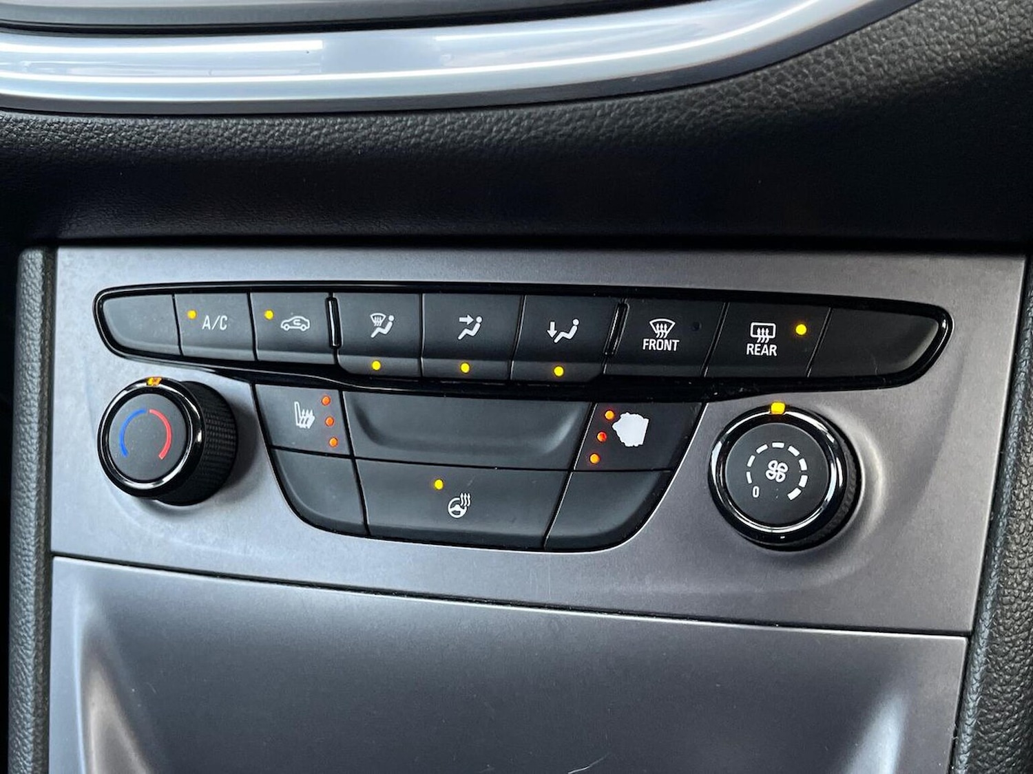 Used Vauxhall Astra 2016 for sale - 76426779: Photo 12