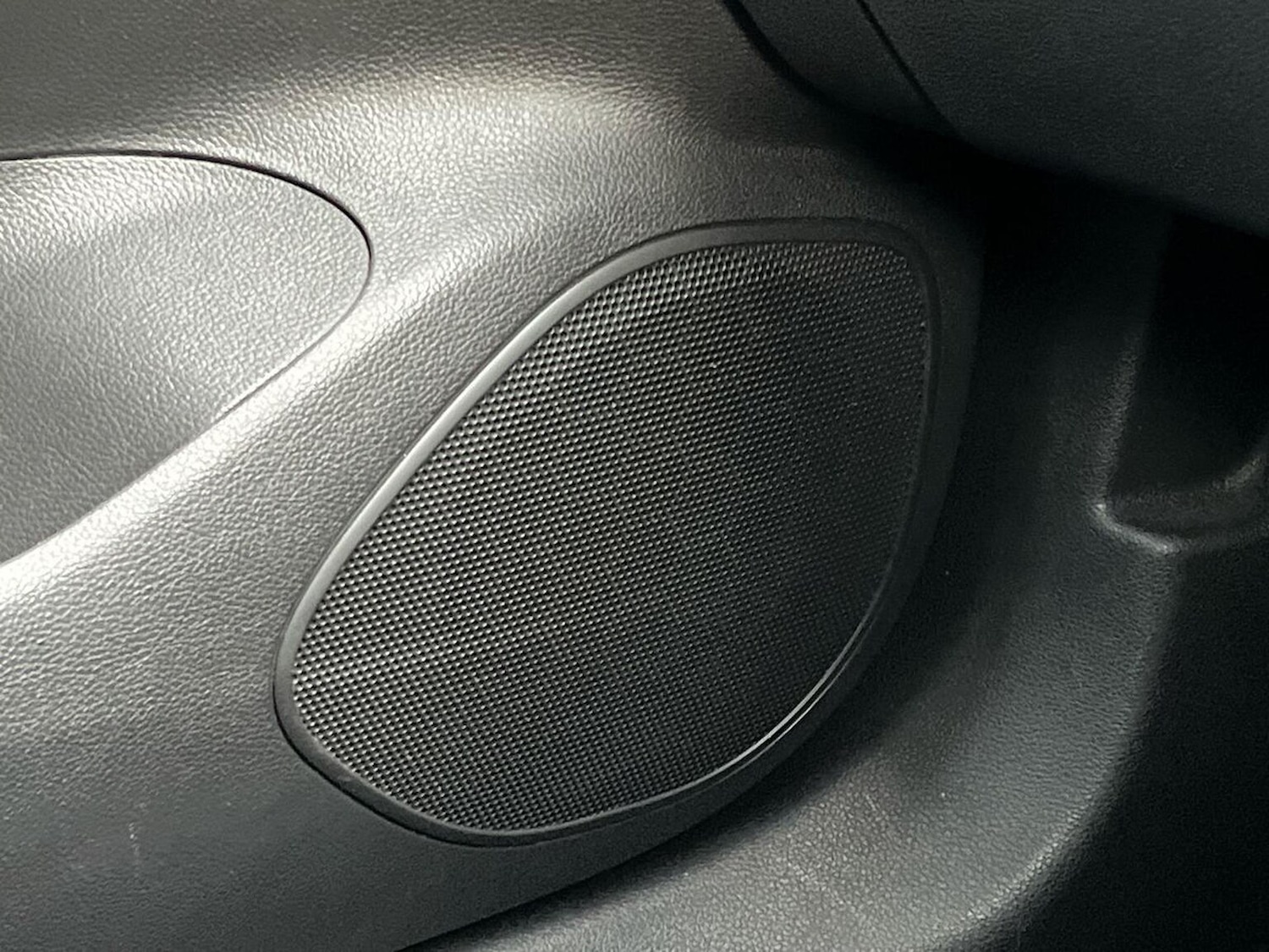 Used Vauxhall Astra 2016 for sale - 76426779: Photo 31