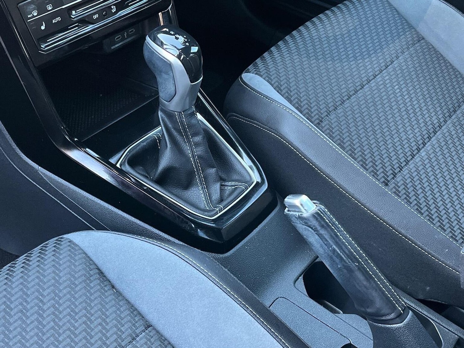 Used Volkswagen T-Cross 2022 for sale - 77003664: Photo 14