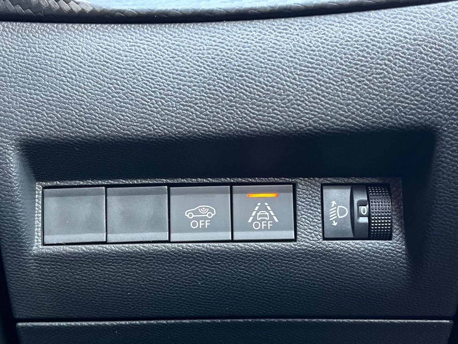 Used Peugeot 208 2021 for sale - 78196549: Photo 24