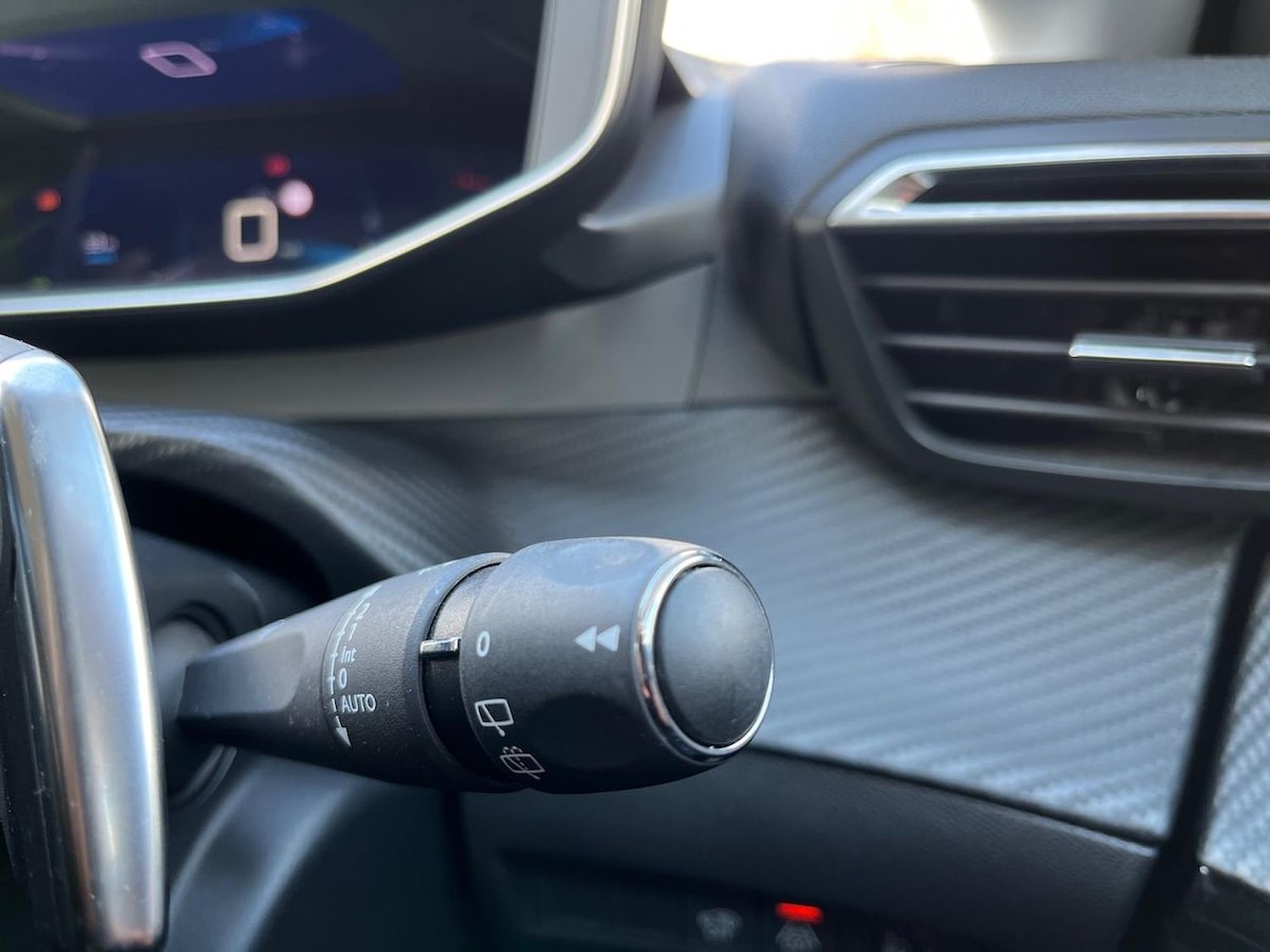 Used Peugeot 208 2021 for sale - 78196549: Photo 31