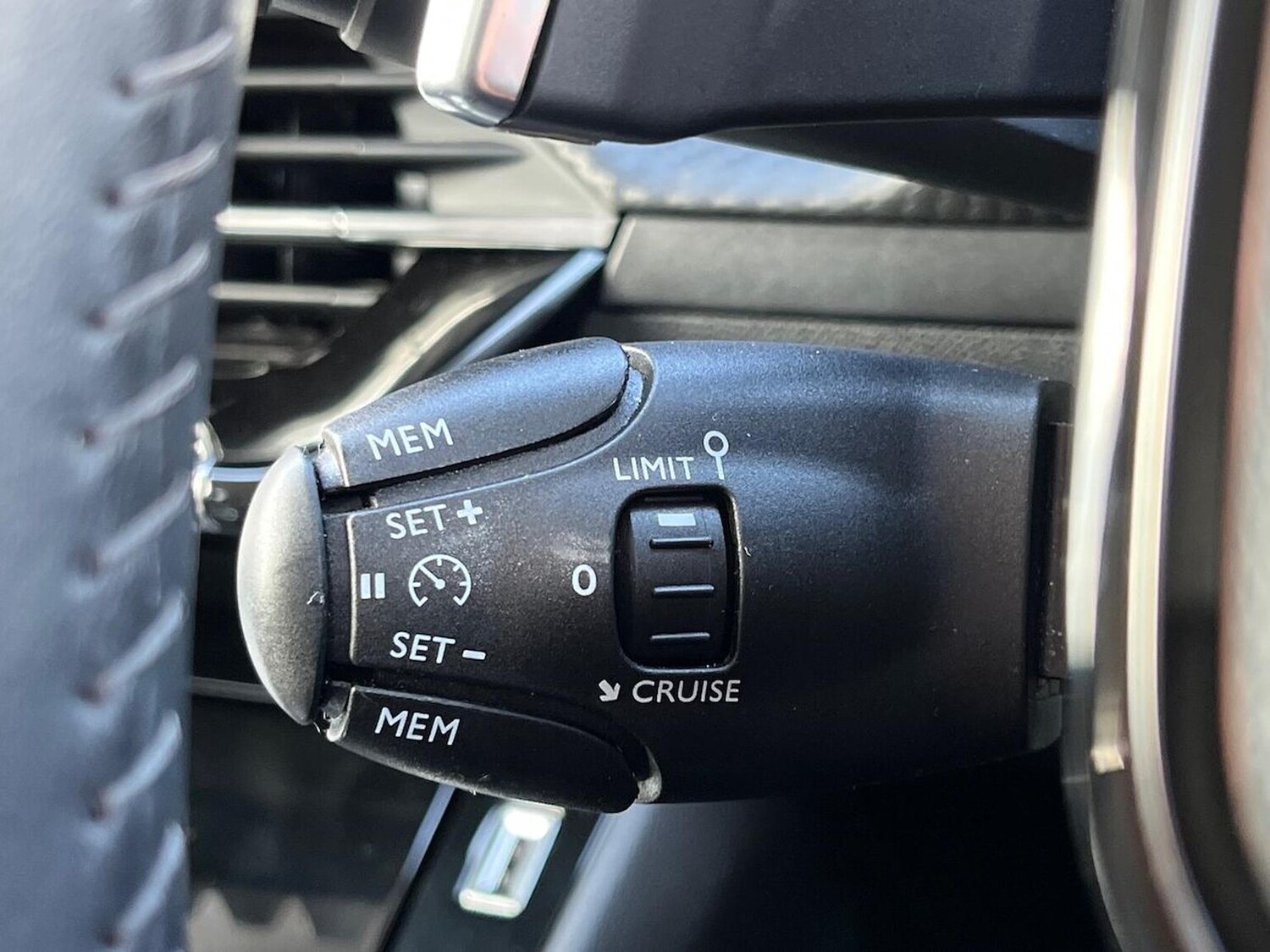 Used Peugeot 208 2021 for sale - 78196549: Photo 32