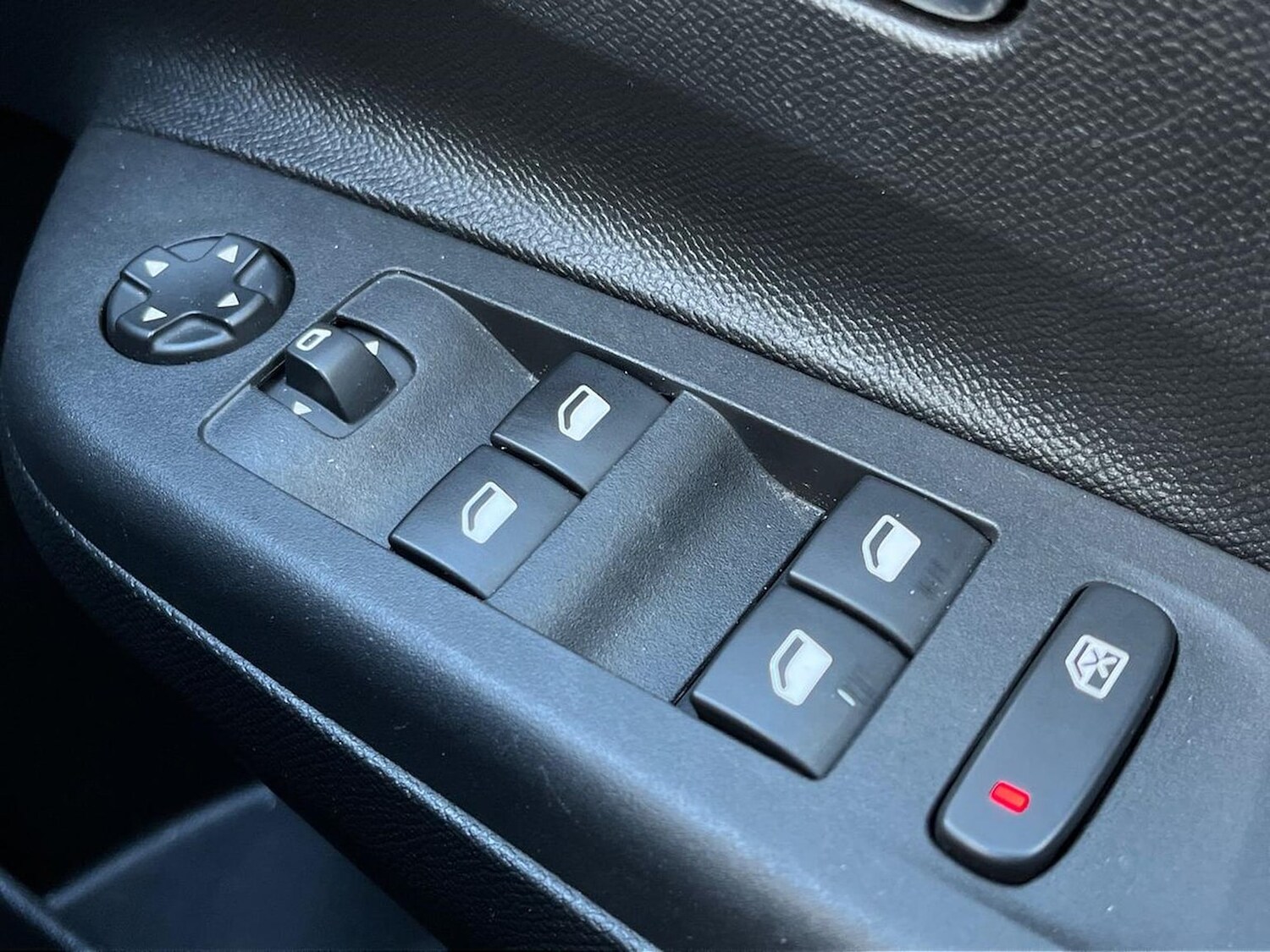 Used Vauxhall Corsa 2023 for sale - 78198107: Photo 23