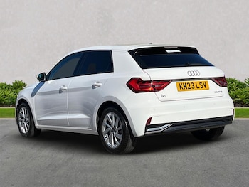 Used Audi A1 2023 for sale - 76040790: Photo 2