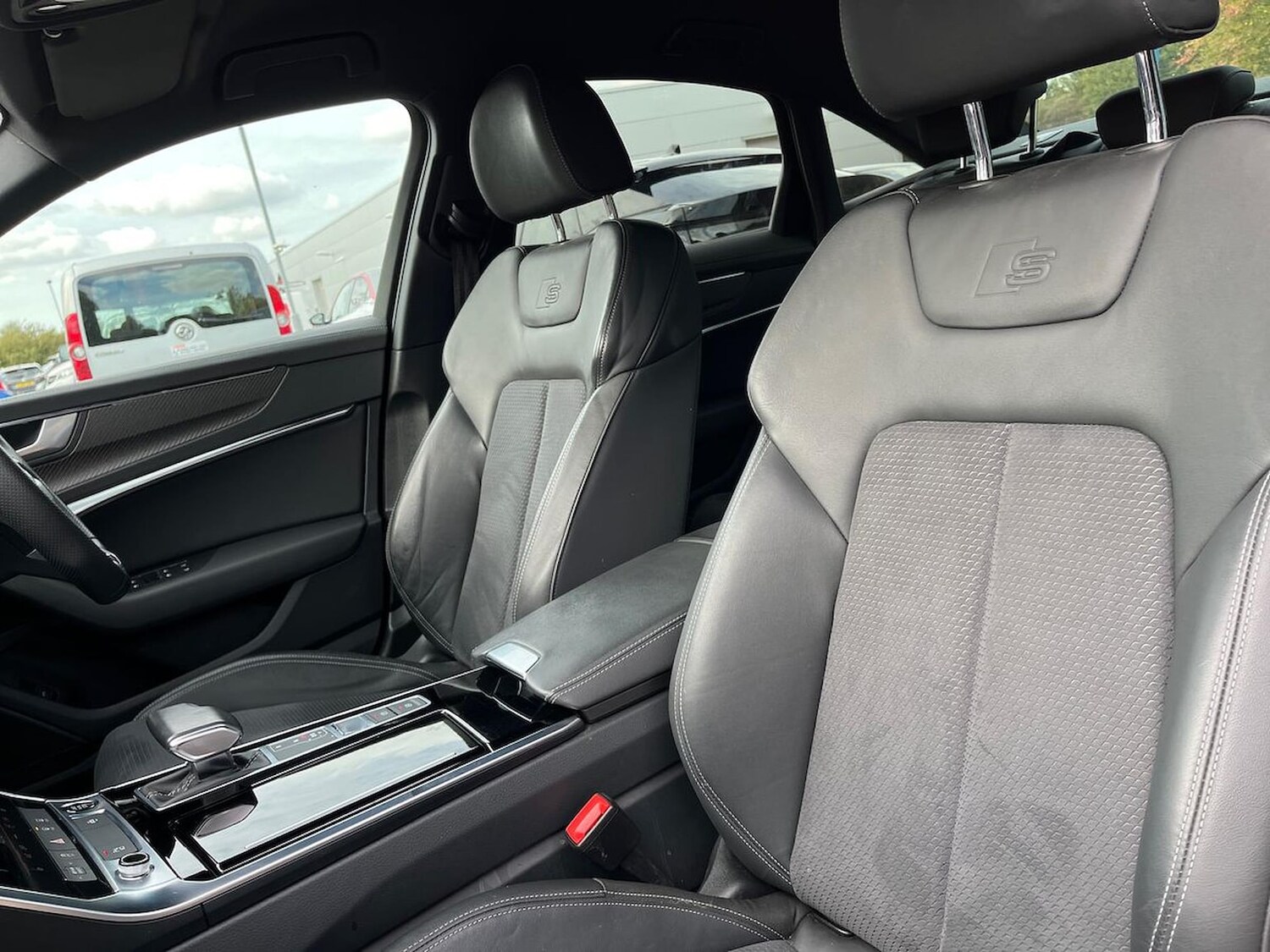 Used Audi A6 2021 for sale - 76102472: Photo 32
