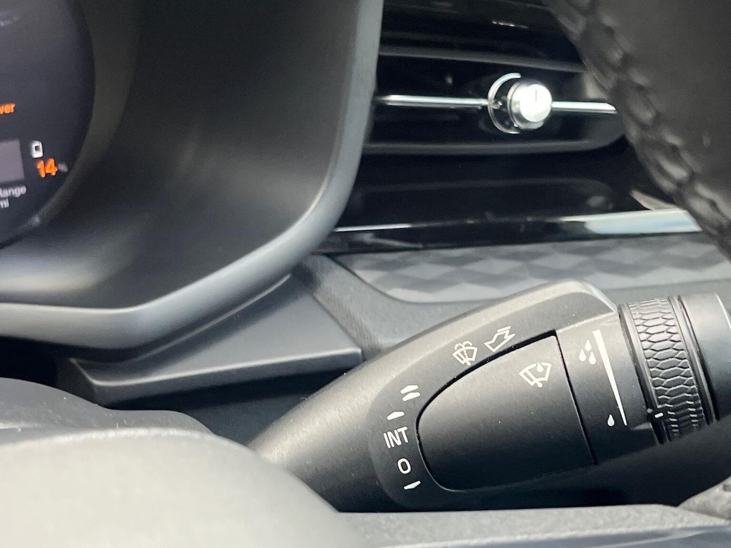 Used Polestar Polestar 2 2023 for sale - 77488750: Photo 28