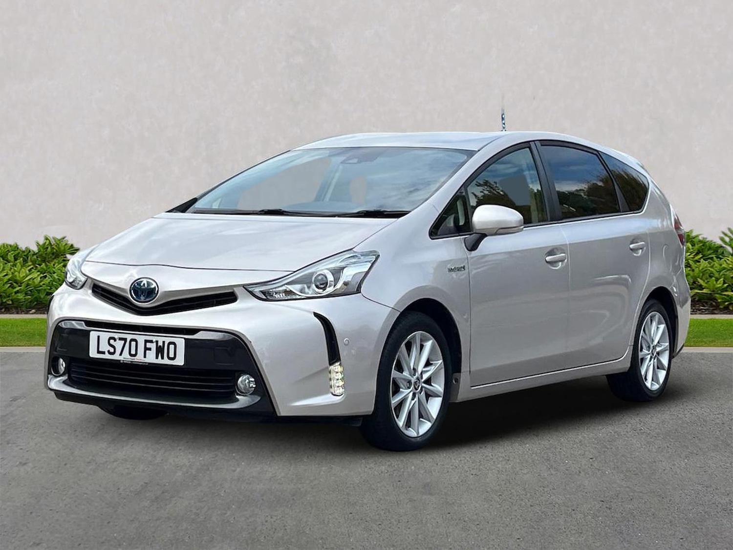 Used Toyota Prius+ 2020 for sale - 76220460: Photo 20