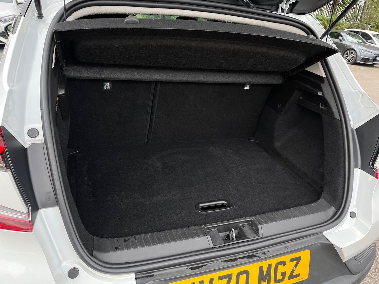 Used Renault Captur 2020 for sale - 76198484: Photo 18