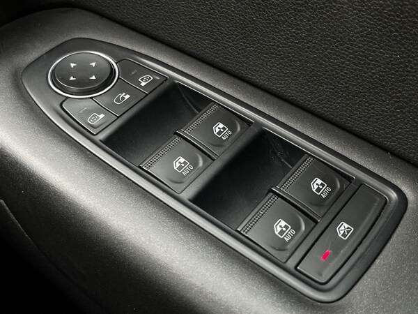 Used Renault Captur 2020 for sale - 76198484: Photo 21