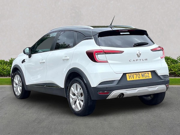 Used Renault Captur 2020 for sale - 76198484: Photo 2