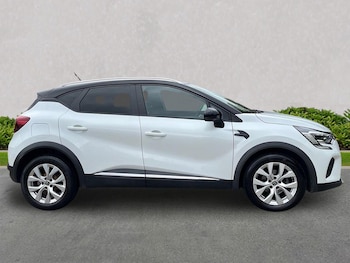 Used Renault Captur 2020 for sale - 76198484: Photo 3