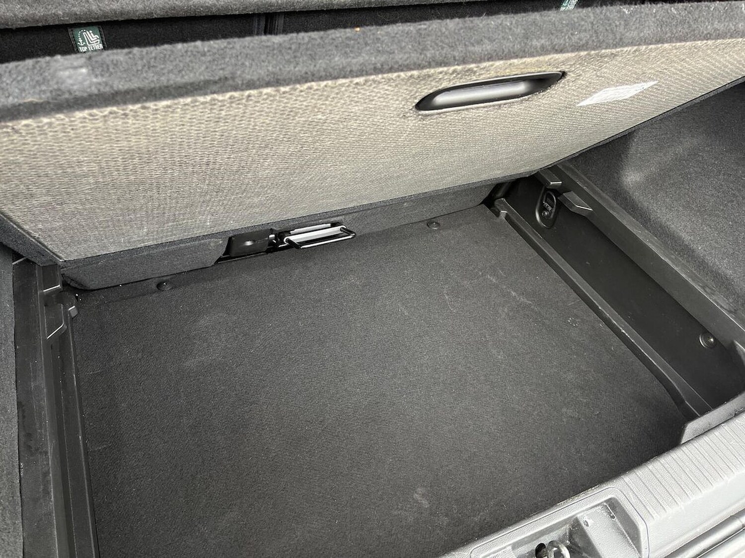 Used Renault Captur 2020 for sale - 76198484: Photo 42