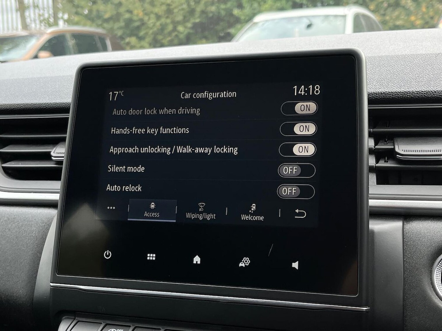 Used Renault Captur 2020 for sale - 76198484: Photo 48