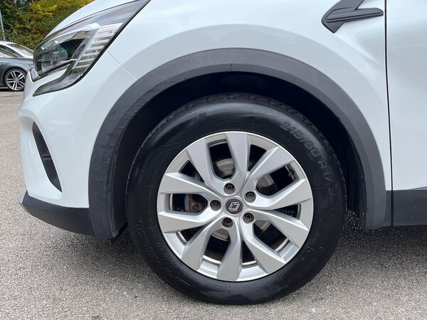 Used Renault Captur 2020 for sale - 76198484: Photo 6