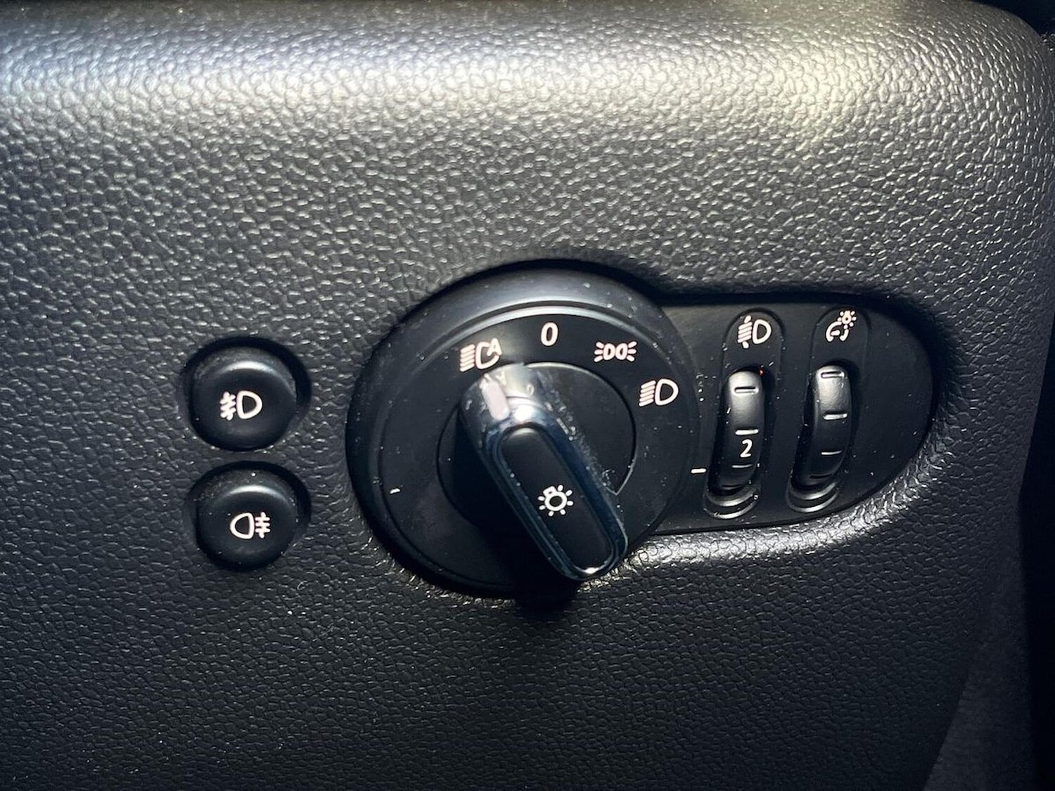 Used MINI Hatch 2018 for sale - 78196502: Photo 24