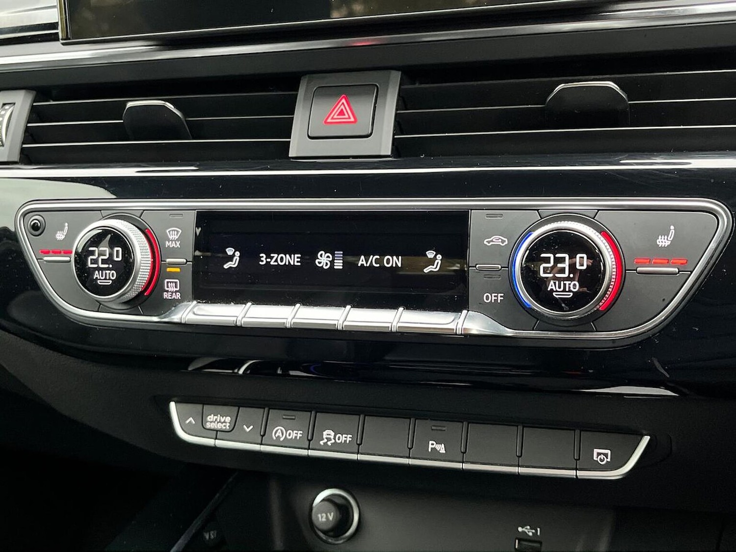 Used Audi A4 2021 for sale - 76164918: Photo 12