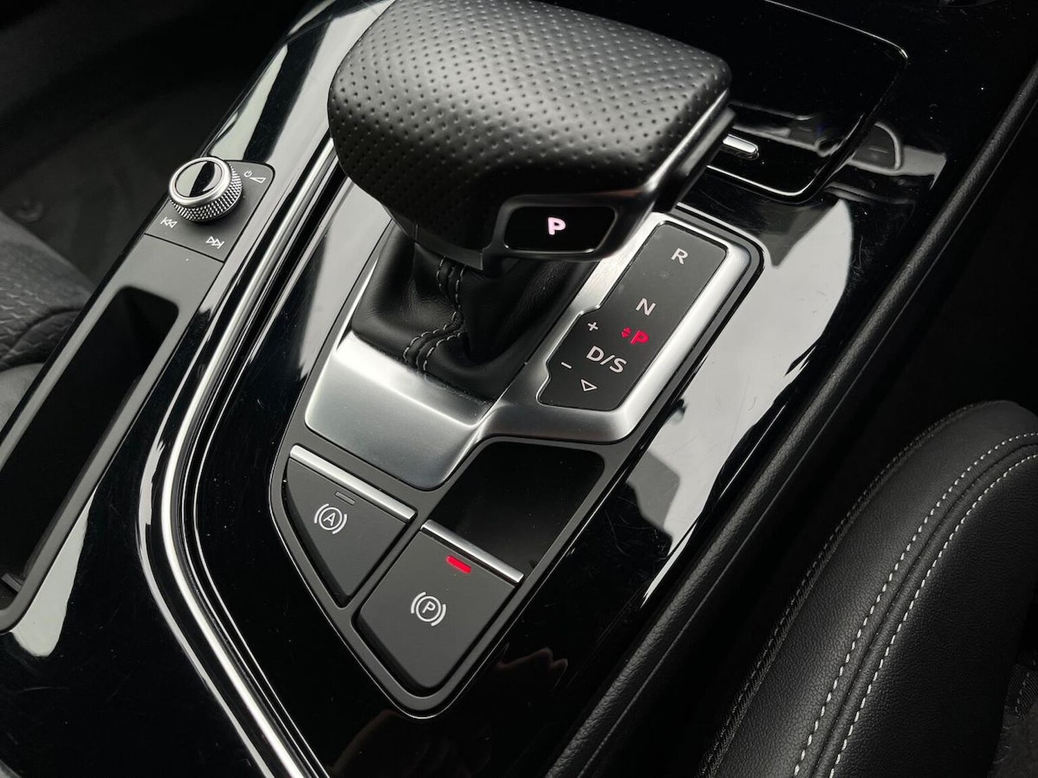 Used Audi A4 2021 for sale - 76164918: Photo 46