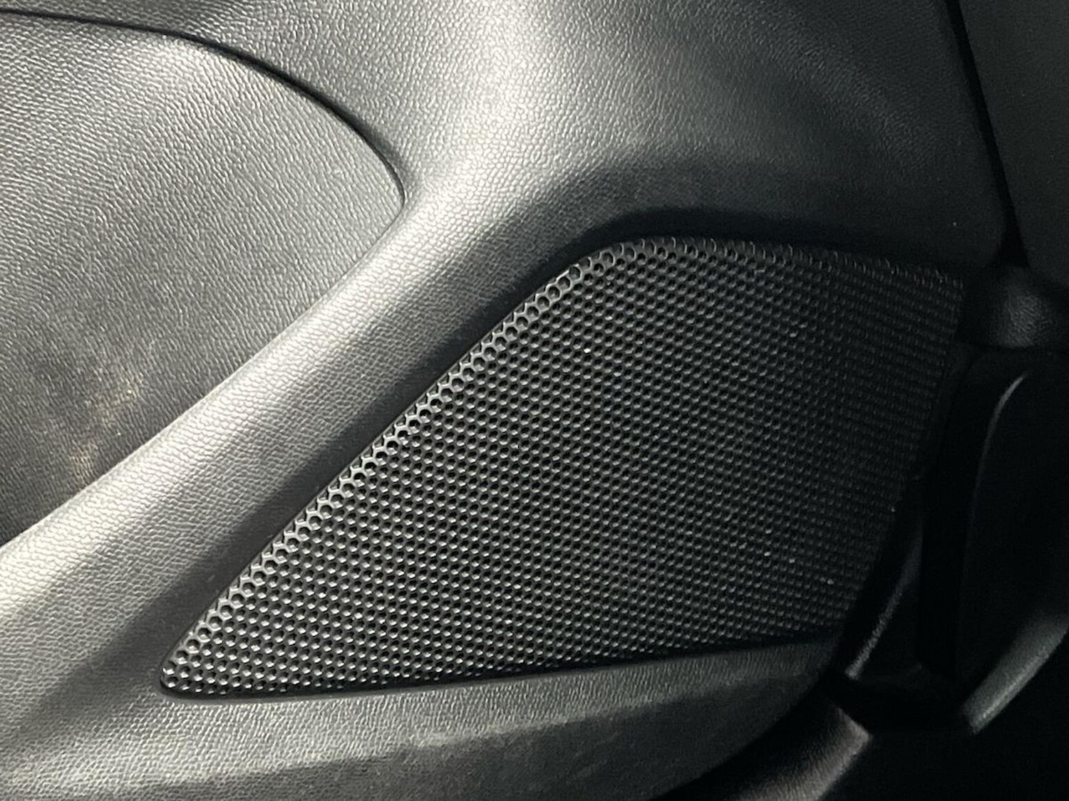 Used Vauxhall Mokka 2022 for sale - 77622359: Photo 31