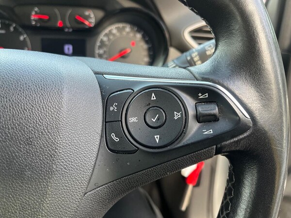 Used Vauxhall Crossland X 2018 for sale - 76237022: Photo 26
