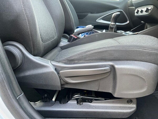 Used Vauxhall Crossland X 2018 for sale - 76237022: Photo 30