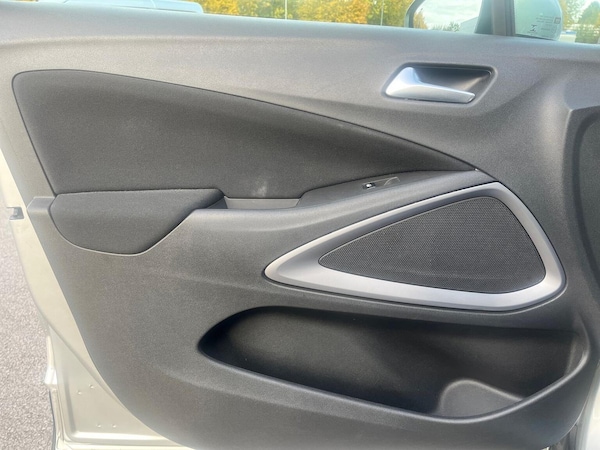 Used Vauxhall Crossland X 2018 for sale - 76237022: Photo 41