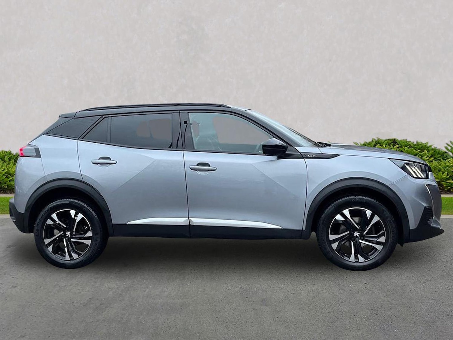 Used Peugeot 2008 2023 for sale - 77488671: Photo 3