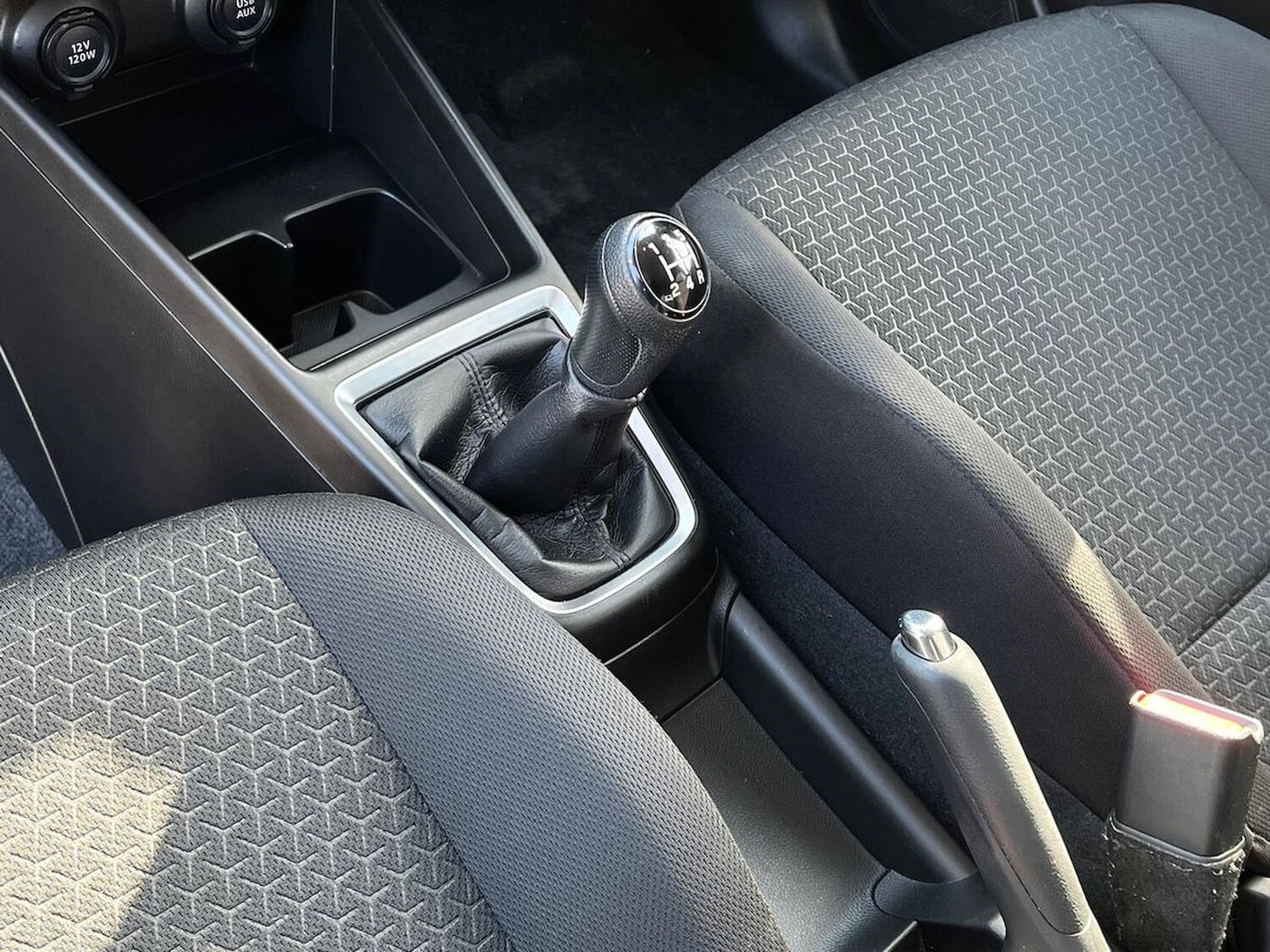 Used Suzuki Swift 2021 for sale - 78196457: Photo 15