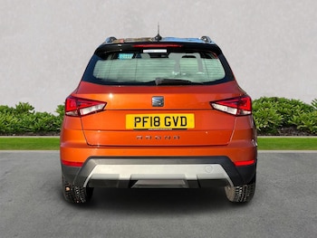 Used SEAT Arona 2018 for sale - 76785220: Photo