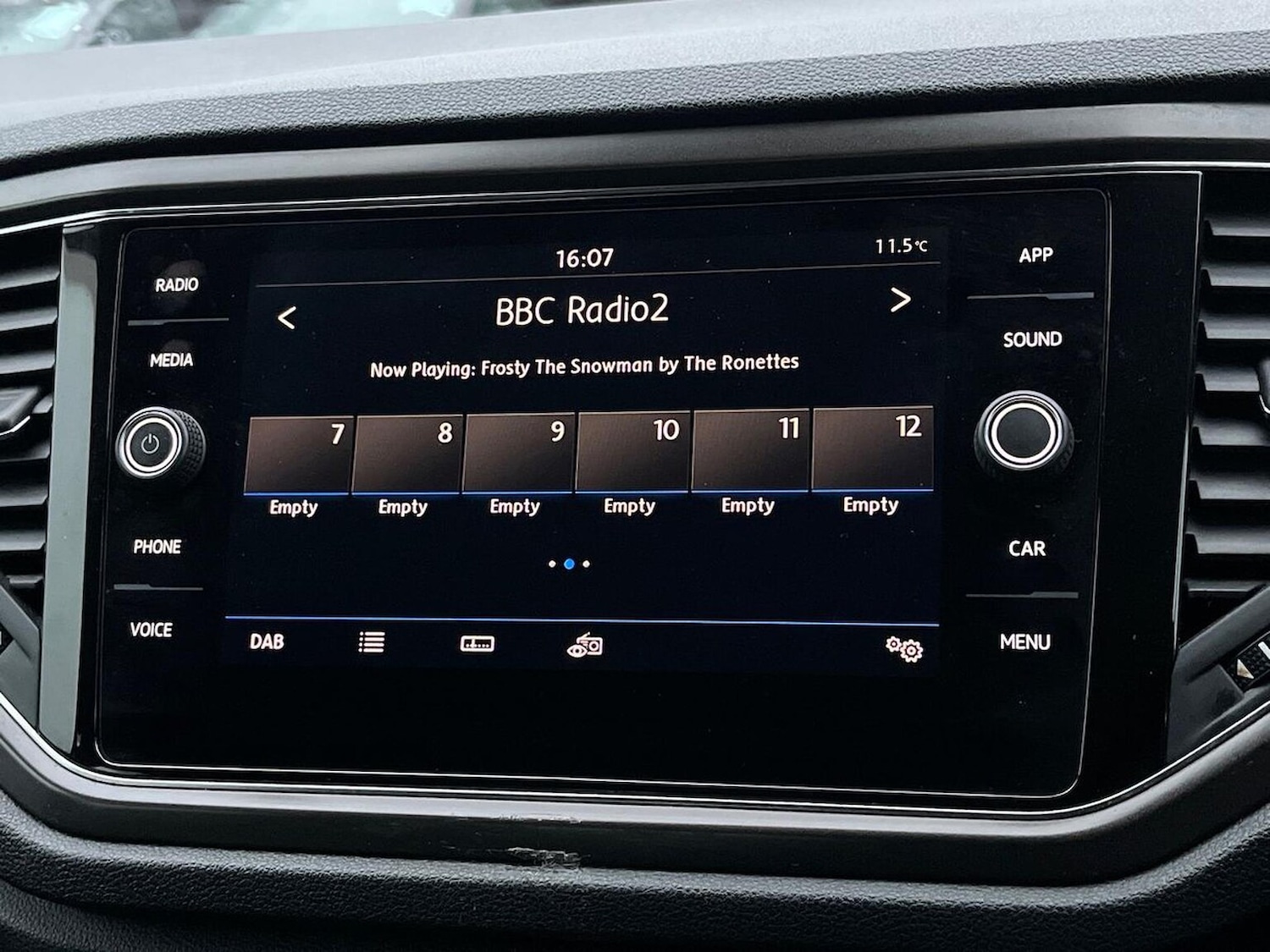 Used Volkswagen T-Roc 2019 for sale - 76986948: Photo 11