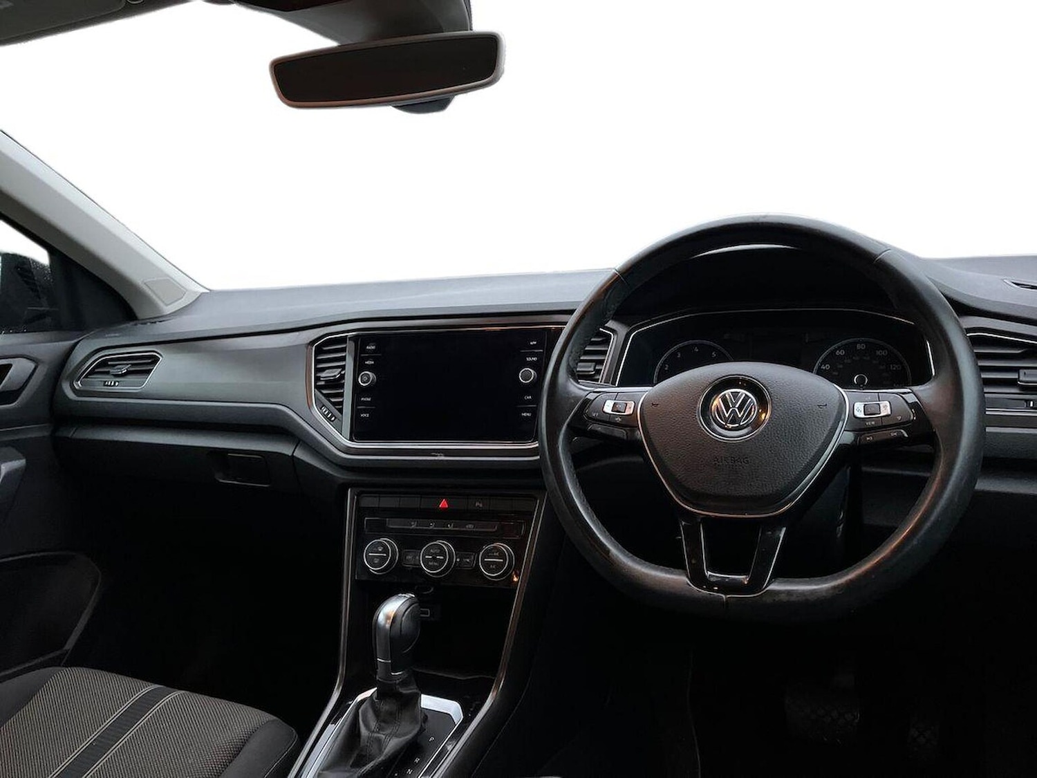 Used Volkswagen T-Roc 2019 for sale - 76986948: Photo 15