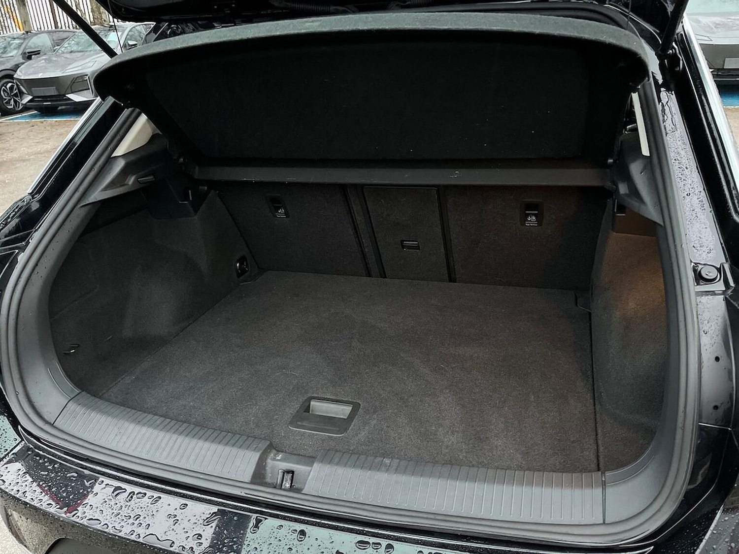 Used Volkswagen T-Roc 2019 for sale - 76986948: Photo 17